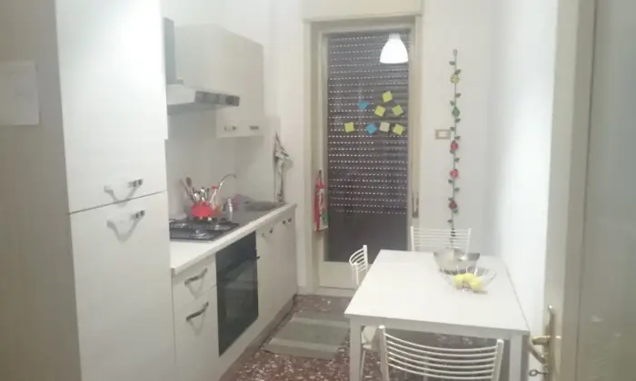 Rexer-Catania-Cittadella-Universitaria-Posto-letto-studentesse-CUCINA