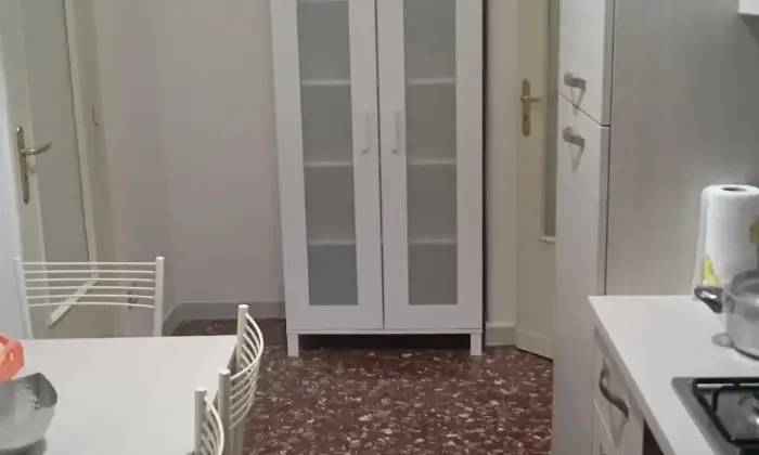 Rexer-Catania-Cittadella-Universitaria-Posto-letto-studentesse-CUCINA