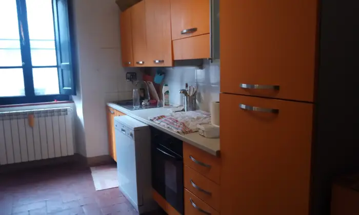 Rexer-Subbiano-Grazioso-appartamento-in-bifamiliare-CUCINA