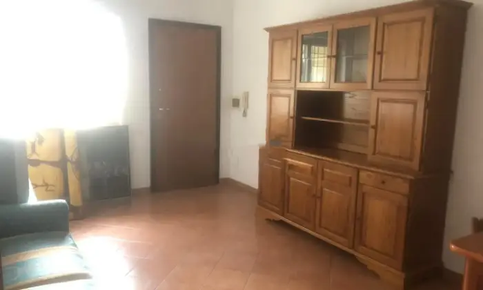 Rexer-Roma-Bilocale-in-affitto-in-via-Giuseppe-Molteni-CUCINA