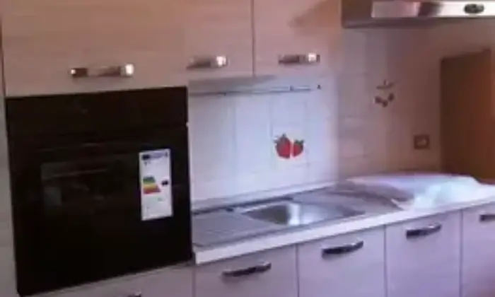Rexer-Marino-AFFITTO-App-Mq-Via-Pietro-Nenni-Marino-CUCINA