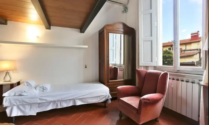 Rexer-Firenze-Bilocale-in-affitto-Borgo-Ognissanti-SALONE
