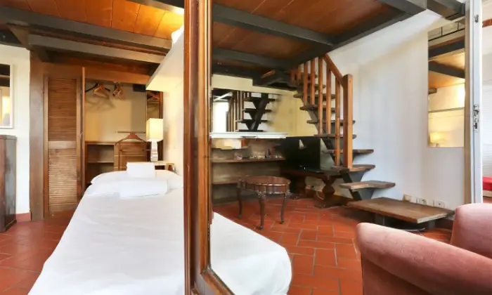 Rexer-Firenze-Bilocale-in-affitto-Borgo-Ognissanti-SALONE