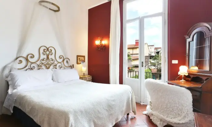Rexer-Firenze-Bilocale-in-affitto-Borgo-Ognissanti-CAMERA-DA-LETTO