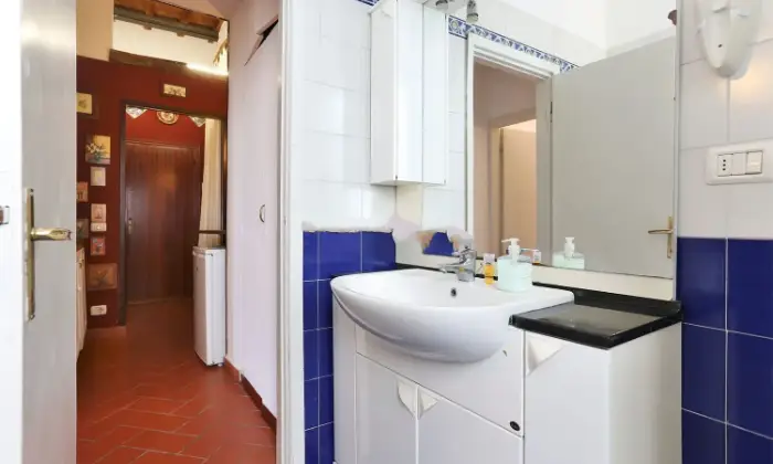 Rexer-Firenze-Bilocale-in-affitto-Borgo-Ognissanti-BAGNO