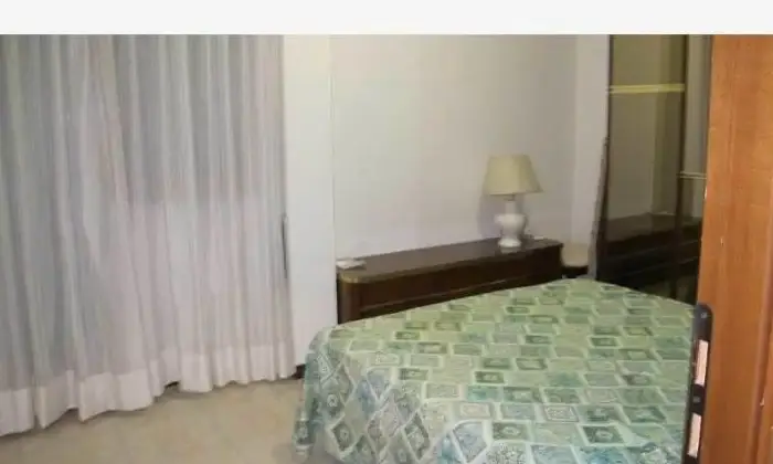 Rexer-Roma-Appartamento-CAMERA-DA-LETTO