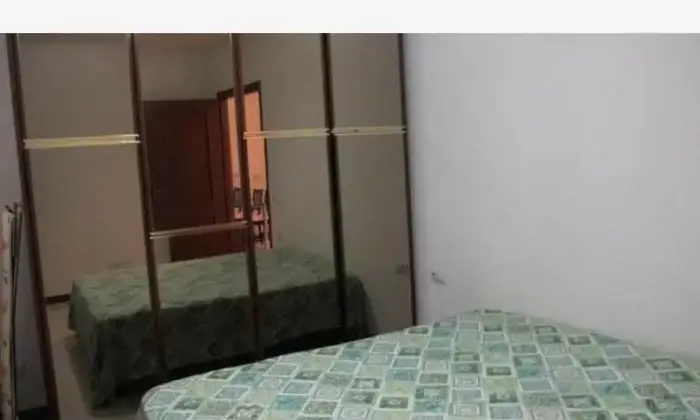 Rexer-Roma-Appartamento-CAMERA-DA-LETTO