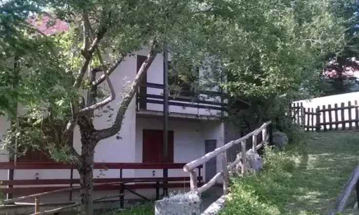 Rexer-Cutigliano-Casa-indipendente-in-affitto-in-via-del-Merlo-ALTRO