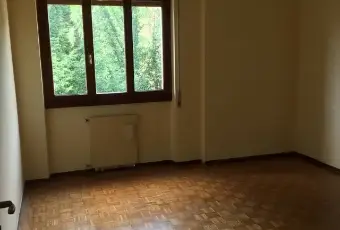 Rexer-Cremona-Ampio-bilocale-centralissimo-Cremona-CAMERA-DA-LETTO