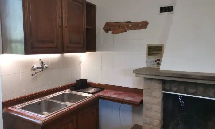 Rexer-Castel-di-Casio-Affitto-turistico-rustico-casale-nellAppennino-toscoemiliano-CUCINA
