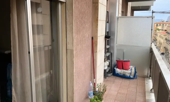 Rexer-Palermo-Splendido-monovano-corredato-in-via-cavour-ALTRO