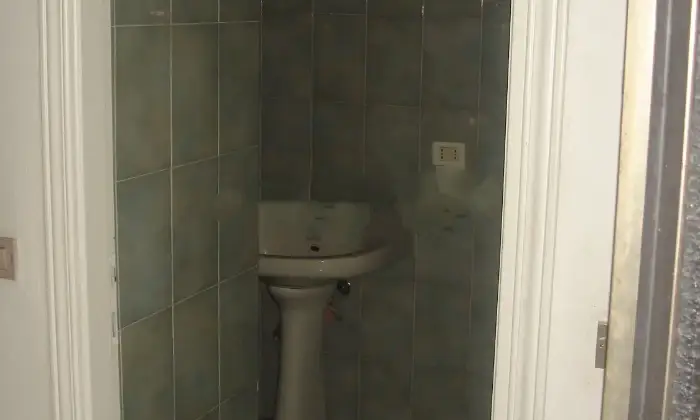 Rexer-Fivizzano-Appartamento-su-due-piani-in-vendita-BAGNO