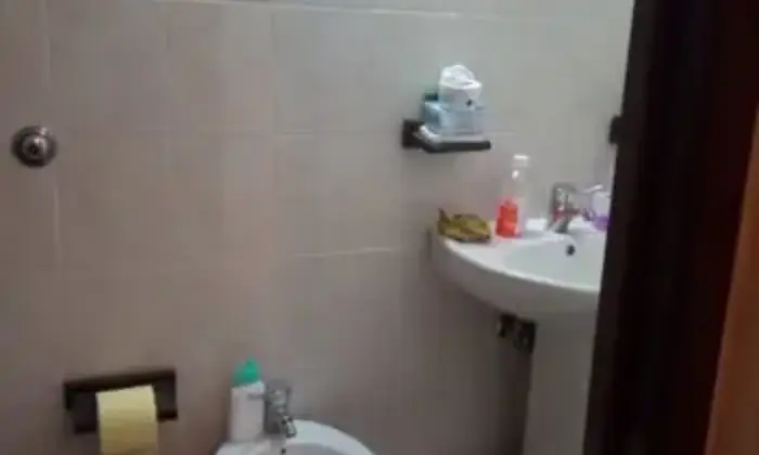 Rexer-Capistrello-Appartamento-ingresso-indipendente-in-vendita-BAGNO