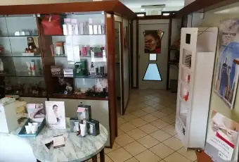 Rexer-Settala-Centro-Estetico-Solarium-in-vendita-ALTRO