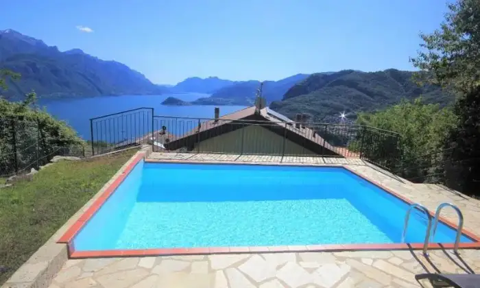 Rexer-Plesio-Villa-plurifamiliare-via-per-Barna-Plesio-Altro