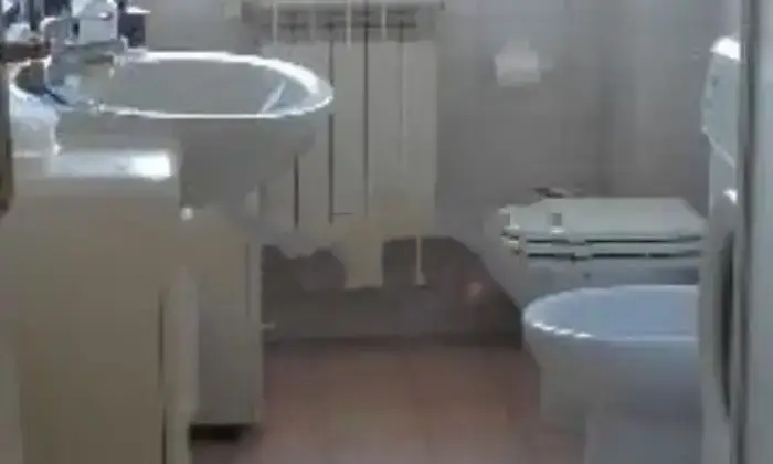 Rexer-Fiumicino-Affittasi-appartamento-Fiumicino-RM-BAGNO