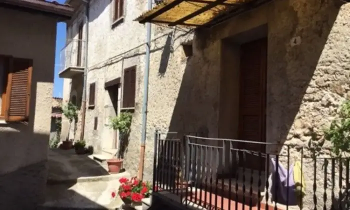 Rexer-Petrella-Salto-Casa-indipendente-in-affitto-in-via-Sallustio-ALTRO
