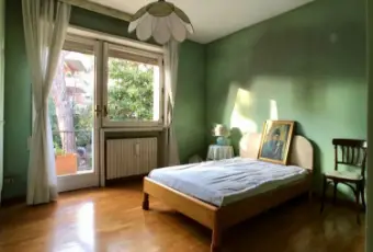 Rexer-Roma-Affittasi-villa-in-via-della-Mendola-CAMERA-DA-LETTO