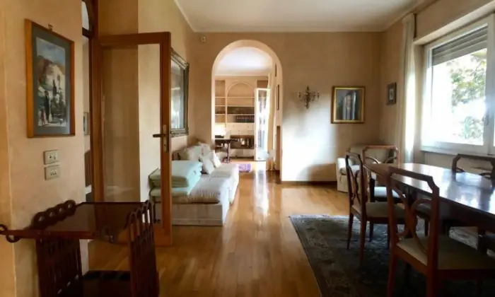 Rexer-Roma-Affittasi-villa-in-via-della-Mendola-ALTRO