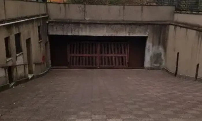 Rexer-Roma-Garage-Posto-Auto-in-Vendita-in-Via-Chianesi-a-Roma-GARAGE
