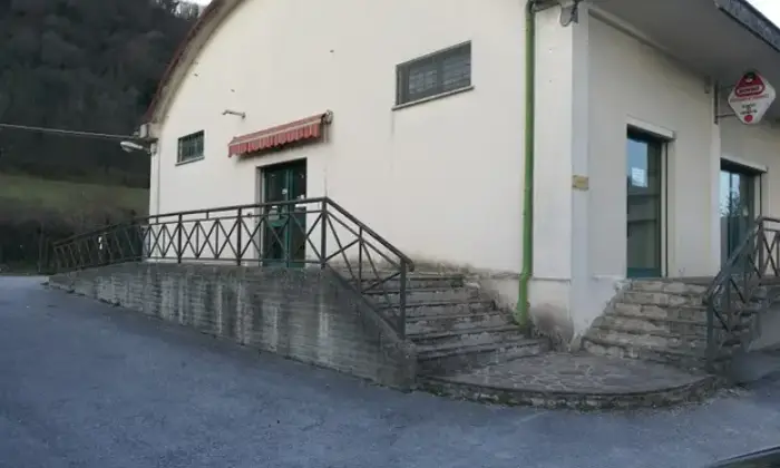 Rexer-Frontone-Locale-in-affitto-a-Frontone-ALTRO