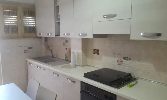 Rexer-Roma-Stanza-Singola-per-studenti-universitari-CUCINA
