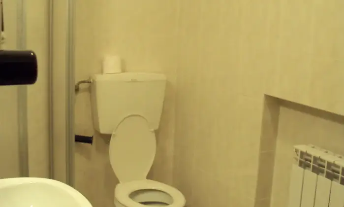 Rexer-Borno-OTTIMA-VISTA-CARINISSIMO-TRILOCALE-ARREDATO-BAGNO