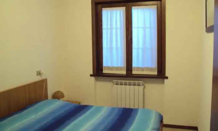 Rexer-Borno-OTTIMA-VISTA-CARINISSIMO-TRILOCALE-ARREDATO-CAMERA-DA-LETTO