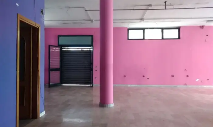 Rexer-Poggiomarino-Affittasi-Locale-in-via-Scafati-ALTRO