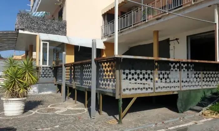 Rexer-Palma-Campania-Localee-comerciale-in-affitto-a-PALMA-CAMPANIA-ALTRO