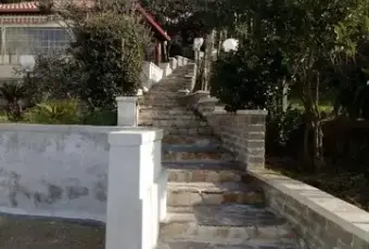 Rexer-Marano-di-Napoli-Villa-in-vendita-in-via-Torre-Dentice-Marano-di-Napoli-GIARDINO