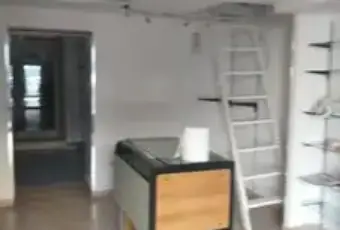 Rexer-Napoli-Locale-in-affitto-in-corso-San-Giovanni-a-Teduccio-Napoli-ALTRO
