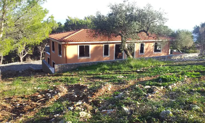 Rexer-Camerota-Villa-Panoramica-al-Grezzo-con-Parco-di-mq-Espandibile-a-mq-NEL-CUORE-DEL-CILENTO-ALTRO