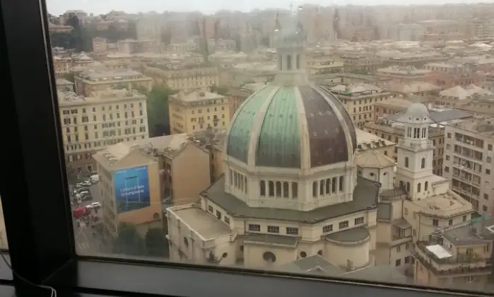 Rexer-Genova-Ufficio-in-prestigioso-centro-direzionale-Servizio-di-portineria-e-guardianaggio-Altro