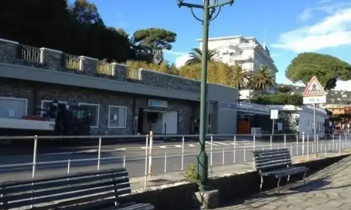 Rexer-Santa-Margherita-Ligure-Garage-Posto-Auto-in-Affitto-in-Via-Milite-Ignoto-a-Santa-Margherita-Ligure-SALONE