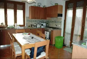 Rexer-La-Spezia-Appartamento-al-primo-ed-ultimo-piano-CUCINA