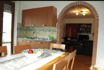 Rexer-La-Spezia-Appartamento-al-primo-ed-ultimo-piano-CUCINA