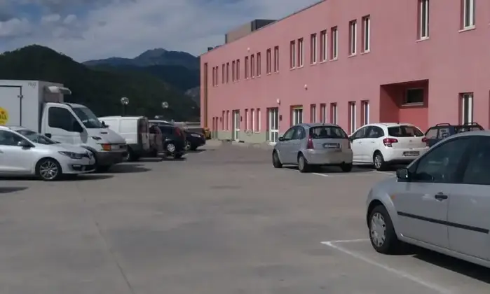 Rexer-Albenga-Locale-in-affitto-in-via-Regione-Torre-Pernice-Albenga-ALTRO