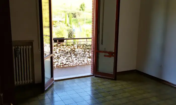 Rexer-Civitella-di-Romagna-Affitto-a-riscatto-CAMERA-DA-LETTO