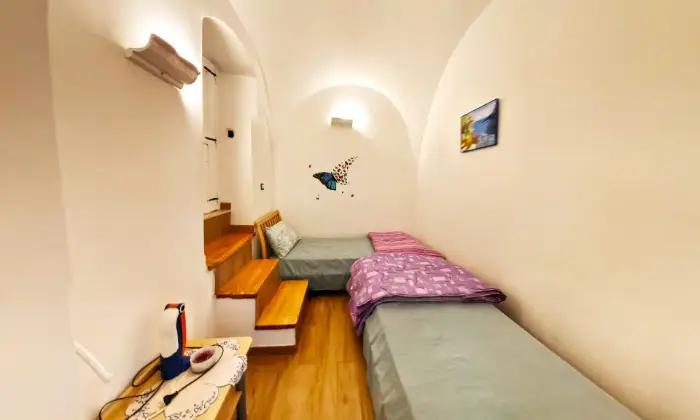Rexer-Manfredonia-Appartamento-Manfredi-Centro-Storico-CAMERA-DA-LETTO