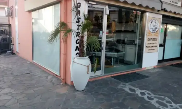 Rexer-Riccione-Affittasi-Negozio-a-Riccione-ALTRO