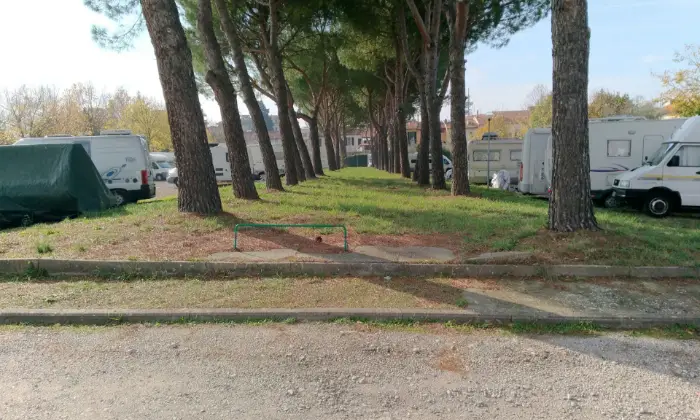 Rexer-Firenze-Ampio-posto-autocamperautocarro-SALONE