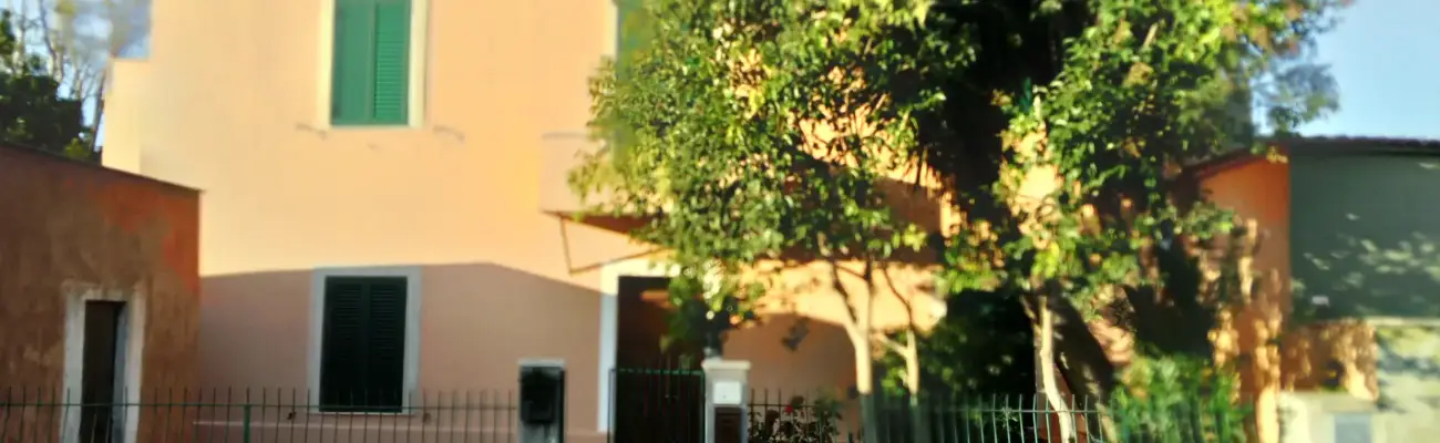 Rexer-Civitavecchia-LOCAZIONE-CON-CONTRATTO-DI-TIPO-TRANSITORIO-DA-GIUGNO-GIARDINO