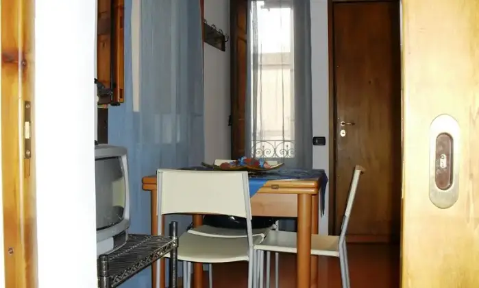 Rexer-Trapani-Grazioso-bilo-a-mt-dal-porto-per-brevi-periodi-CUCINA