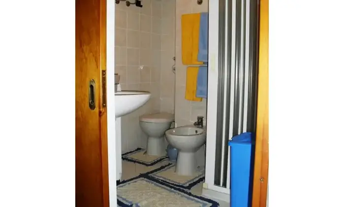 Rexer-Trapani-Grazioso-bilo-a-mt-dal-porto-per-brevi-periodi-BAGNO