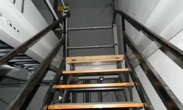 Rexer-Prato-Magazzino-in-affitto-in-via-traversa-pistoiese-a-Prato-ALTRO