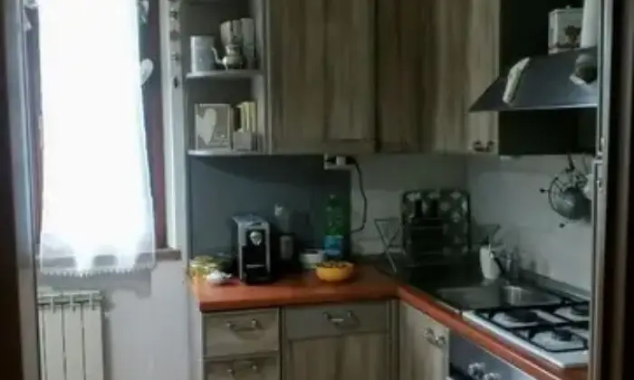 Rexer-Altopascio-Affitto-a-riscatto-quadrilocale-in-Via-Siena-a-Altopascio-CUCINA