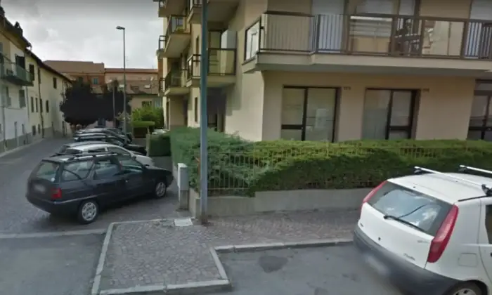 Rexer-Melazzo-Garage-in-via-Avvocato-Antonio-Grattarola-GARAGE