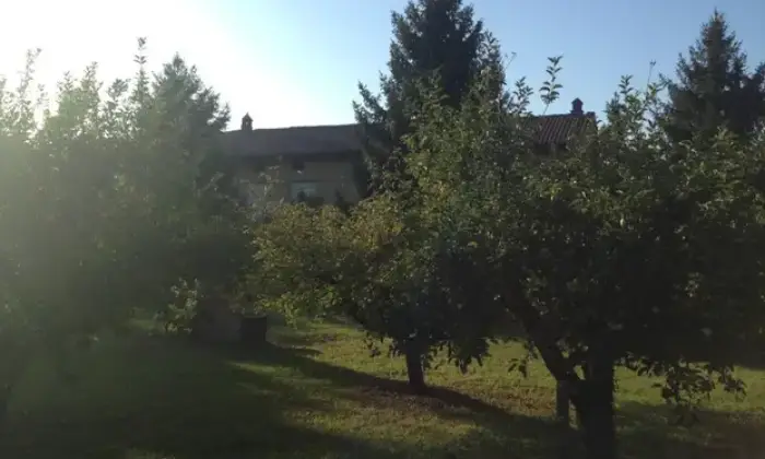 Rexer-Gabiano-AFFITTO-CON-RISCATTOCasale-tipico-piemontese-con-terreno-ALTRO
