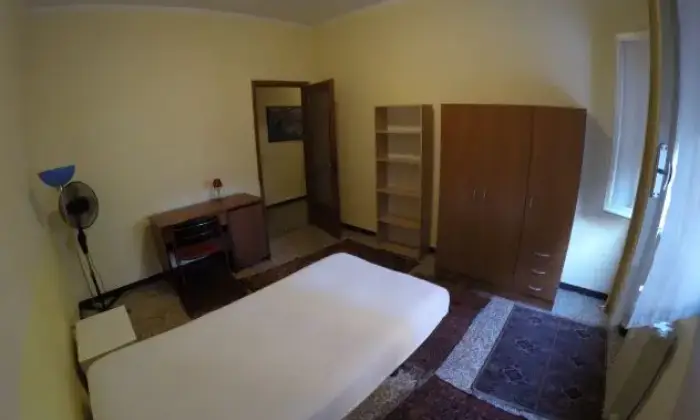 Rexer-Novara-Affitto-stanza-singola-CAMERA-DA-LETTO